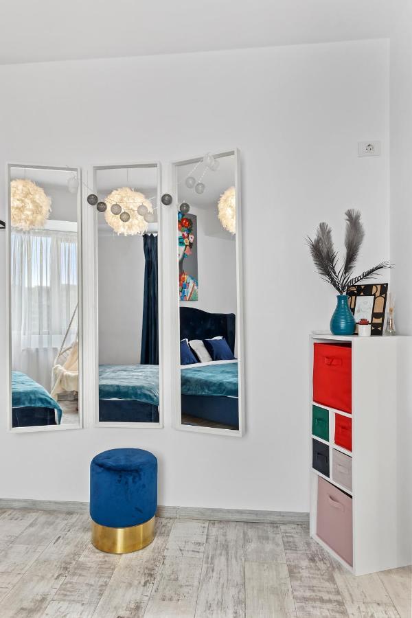 Cozy Special City Center - Old Town Apartment With Terrace Bucarest Esterno foto
