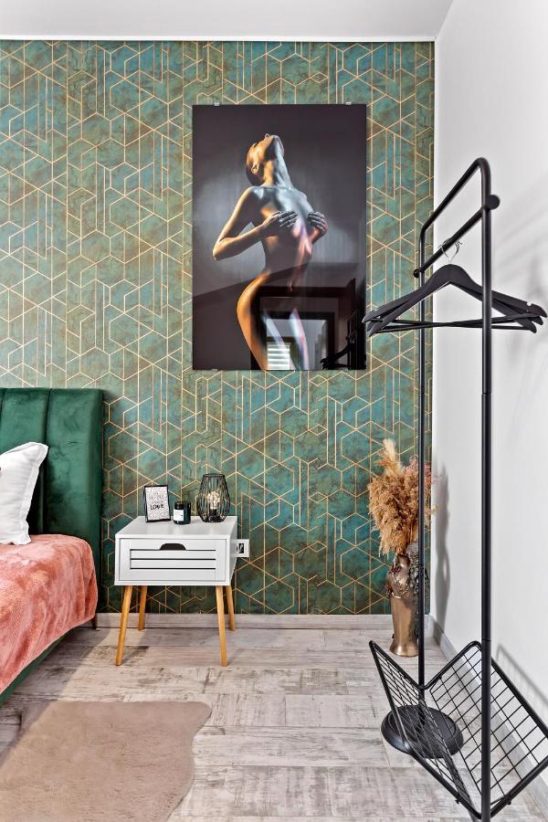 Cozy Special City Center - Old Town Apartment With Terrace Bucarest Esterno foto